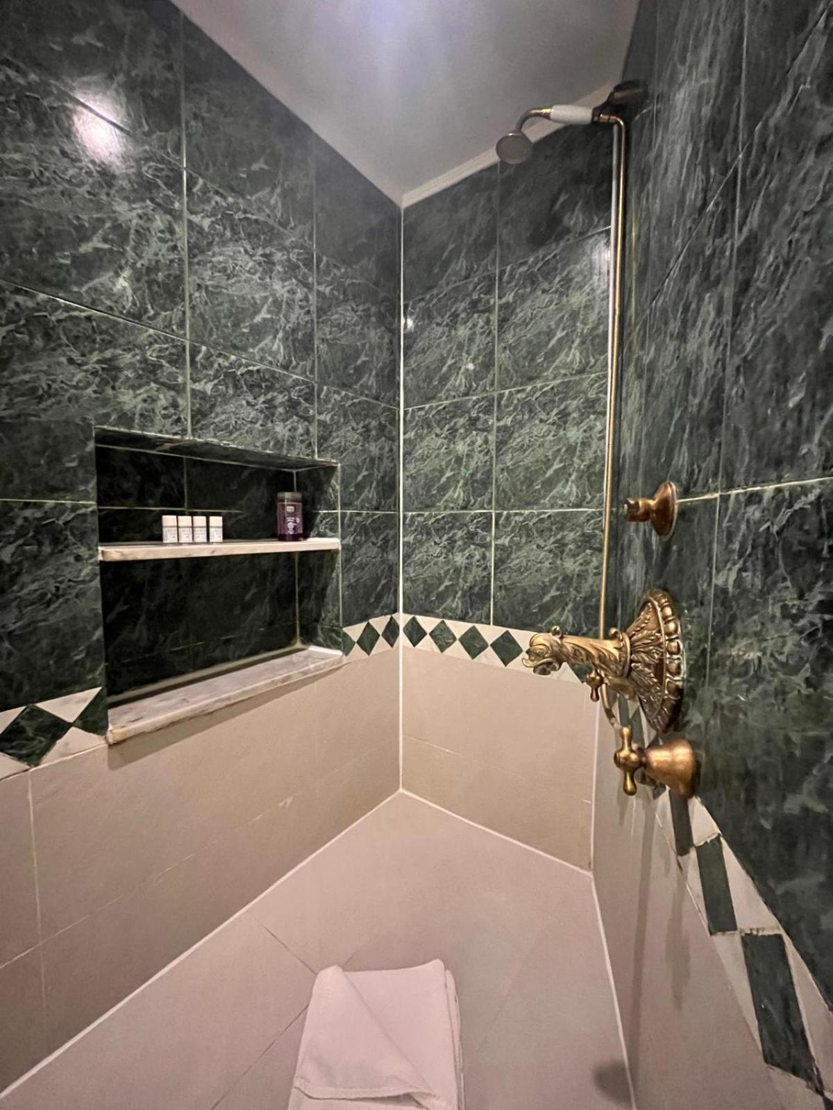 Crispi 30 Stylish Apartment ローマ エクステリア 写真